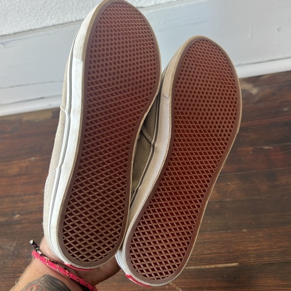 Men’s low top vans shoes size 11 - Picture 5 of 5